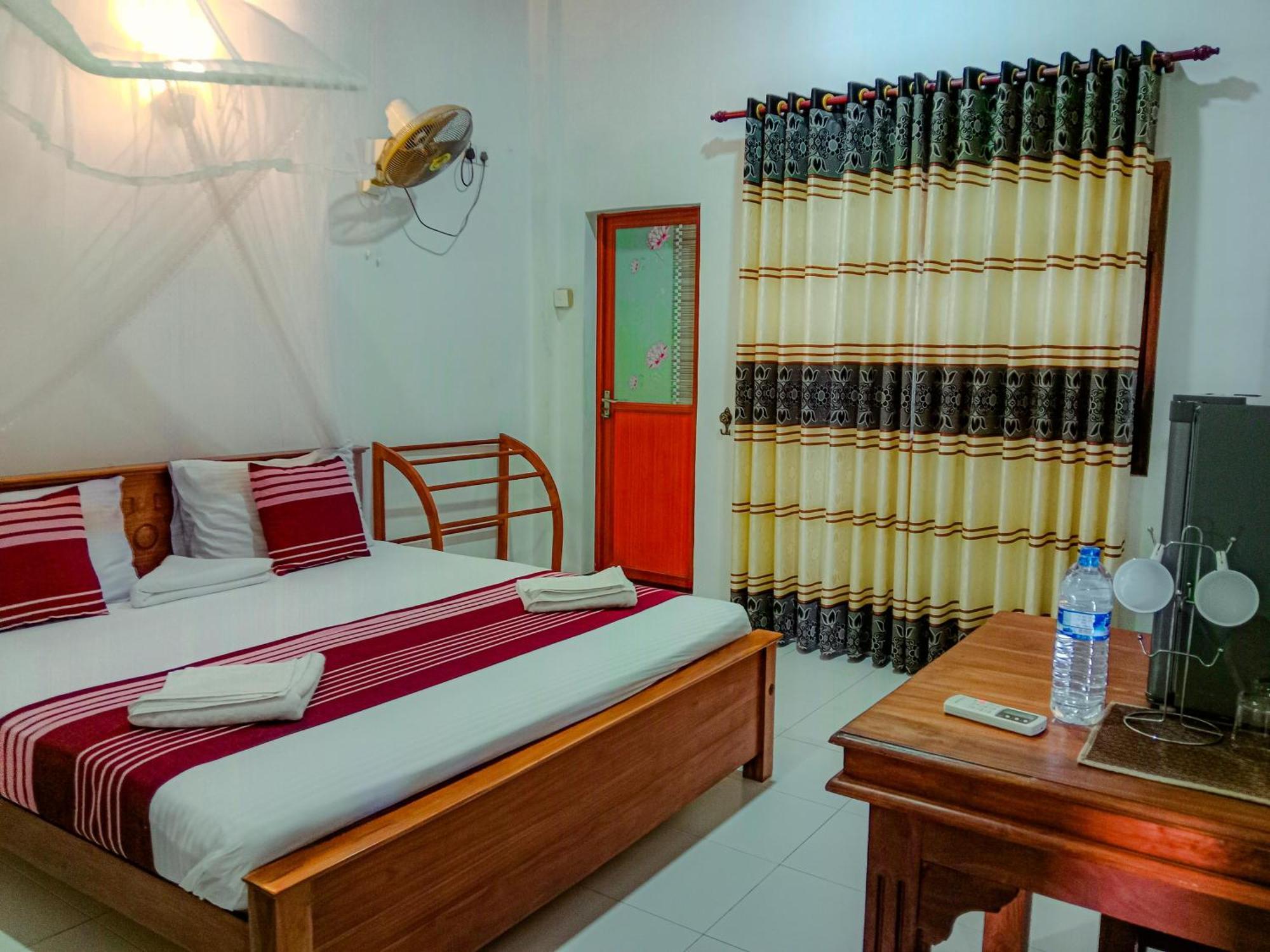 Sigiriya Peacock Homestay Exteriör bild