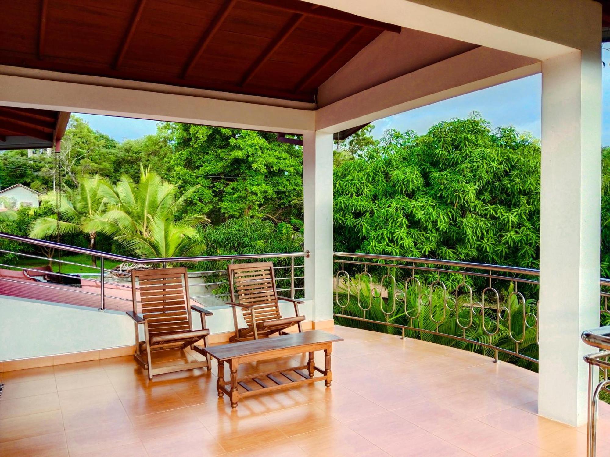 Sigiriya Peacock Homestay Exteriör bild
