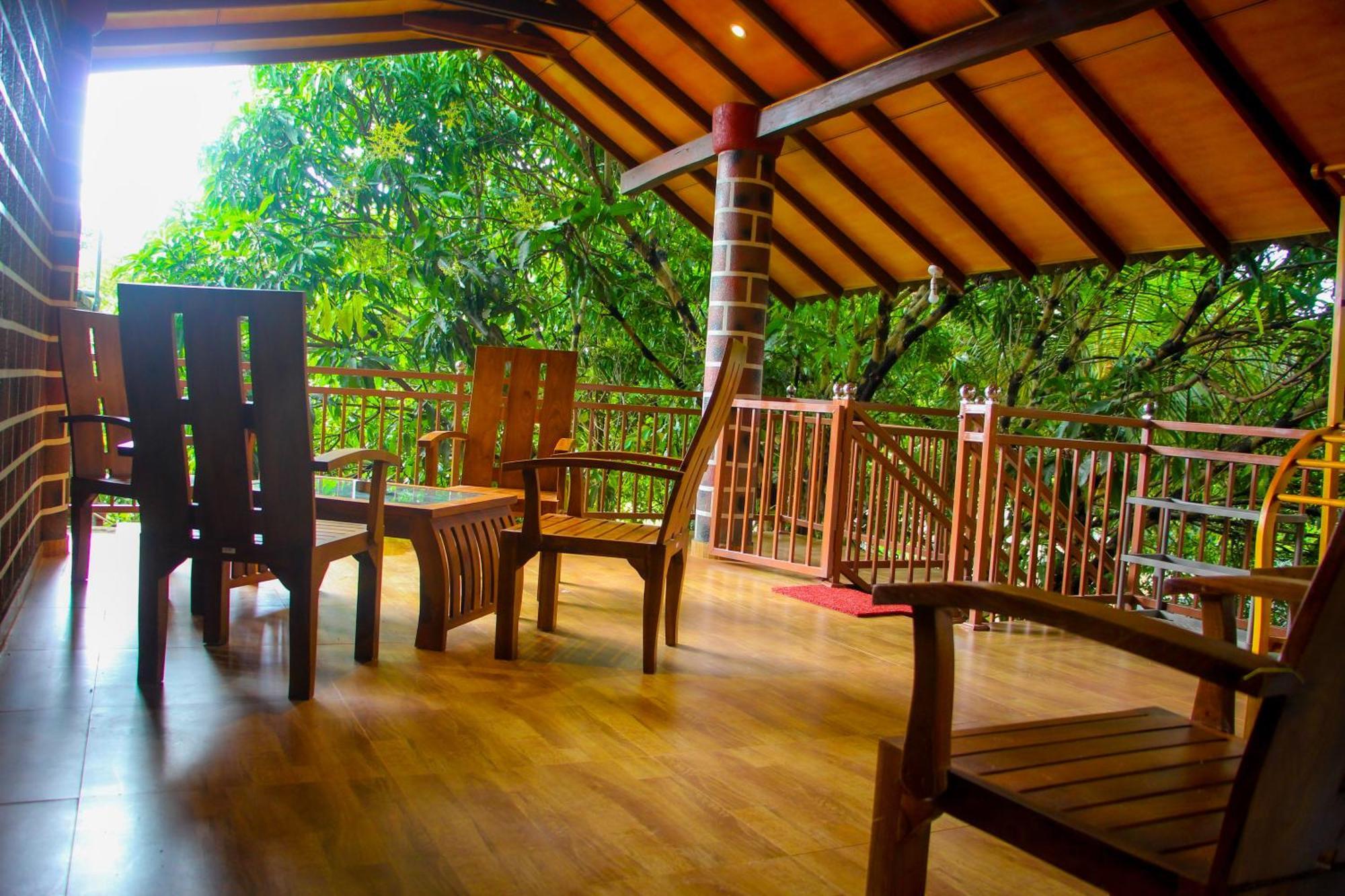 Sigiriya Peacock Homestay Exteriör bild