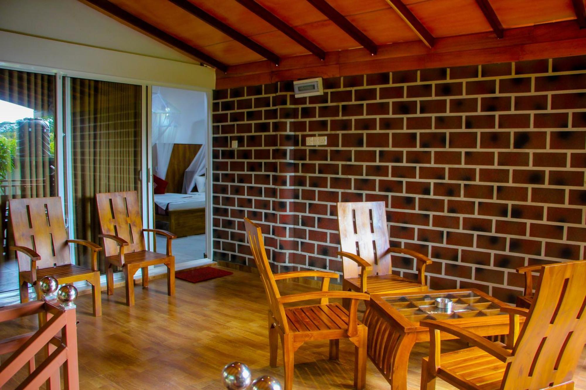 Sigiriya Peacock Homestay Exteriör bild