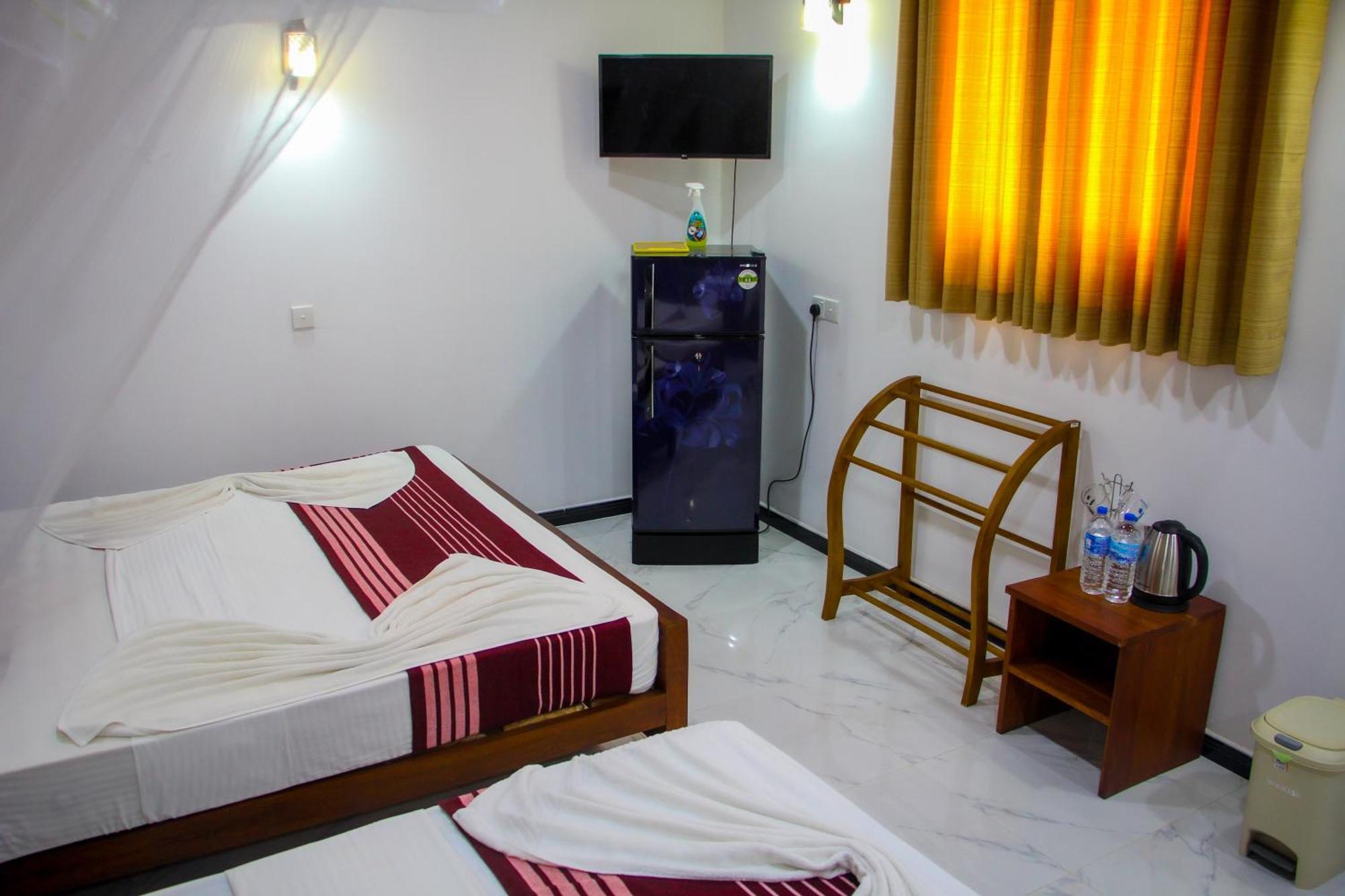 Sigiriya Peacock Homestay Exteriör bild