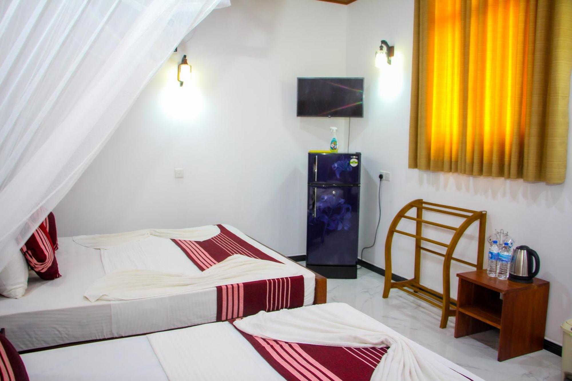 Sigiriya Peacock Homestay Exteriör bild