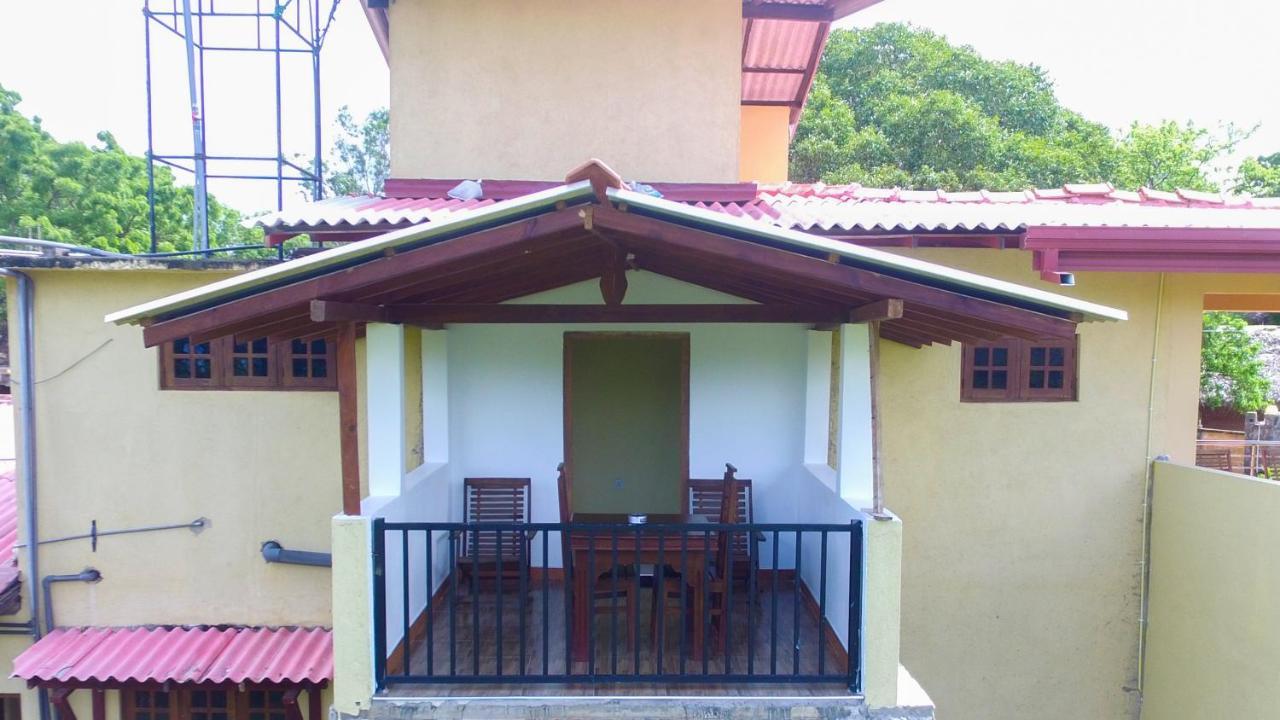 Sigiriya Peacock Homestay Exteriör bild